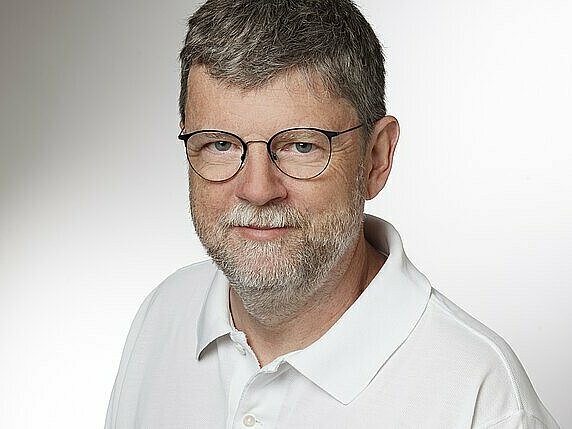 Porträt Prof. Dr. med. Rainer Abel